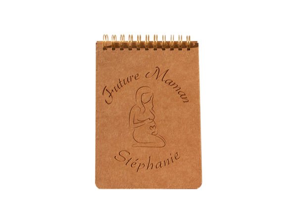 Boite en bois cadeaux personnalisée Le Havre Les BAM carnet note future maman