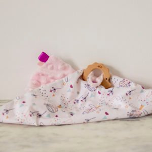 Cadeau bébé personnalisé Doudou rose Le Havre 76 Les BAM